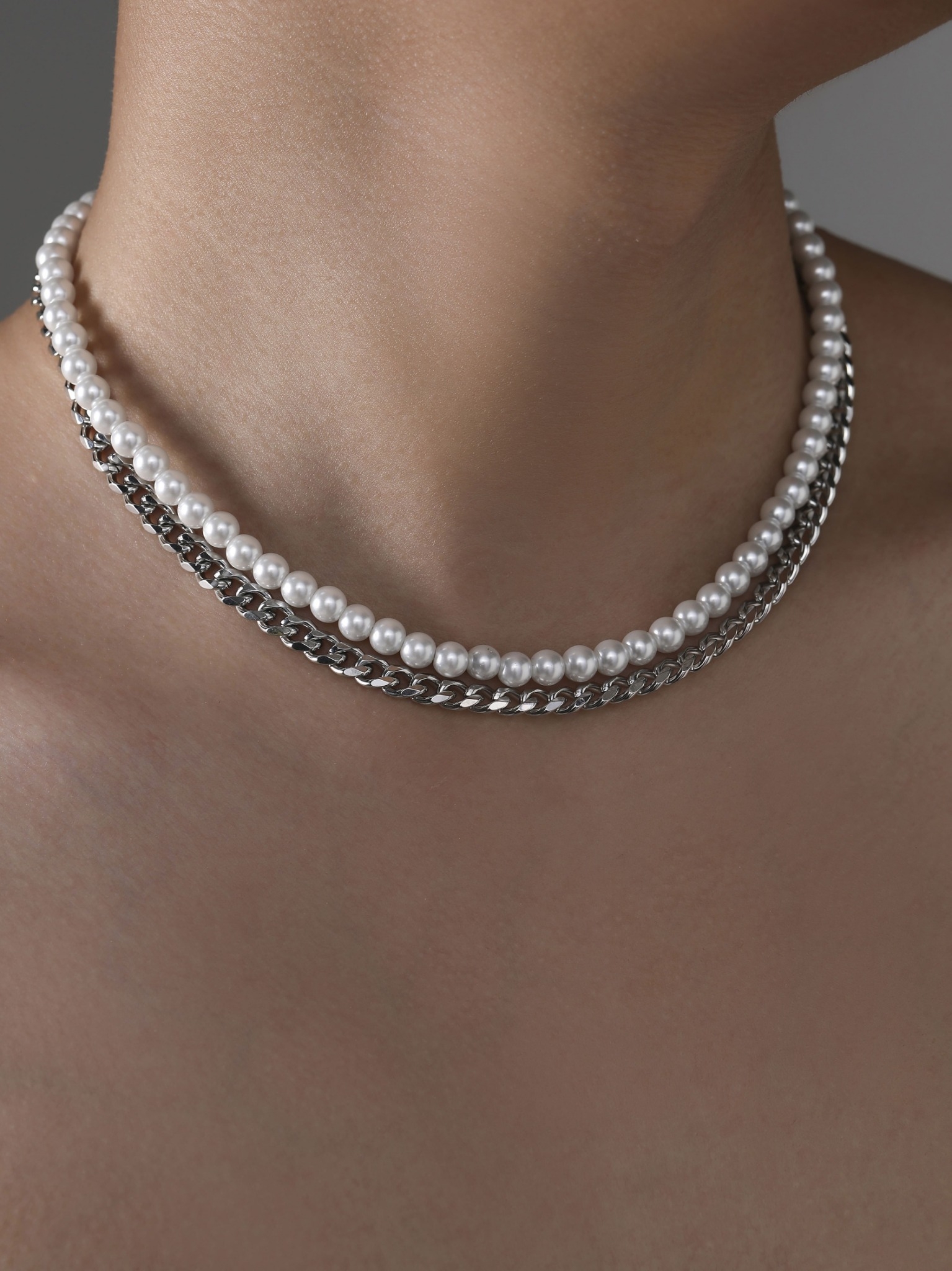 LINE_ALBUM_UCA022_251226_1