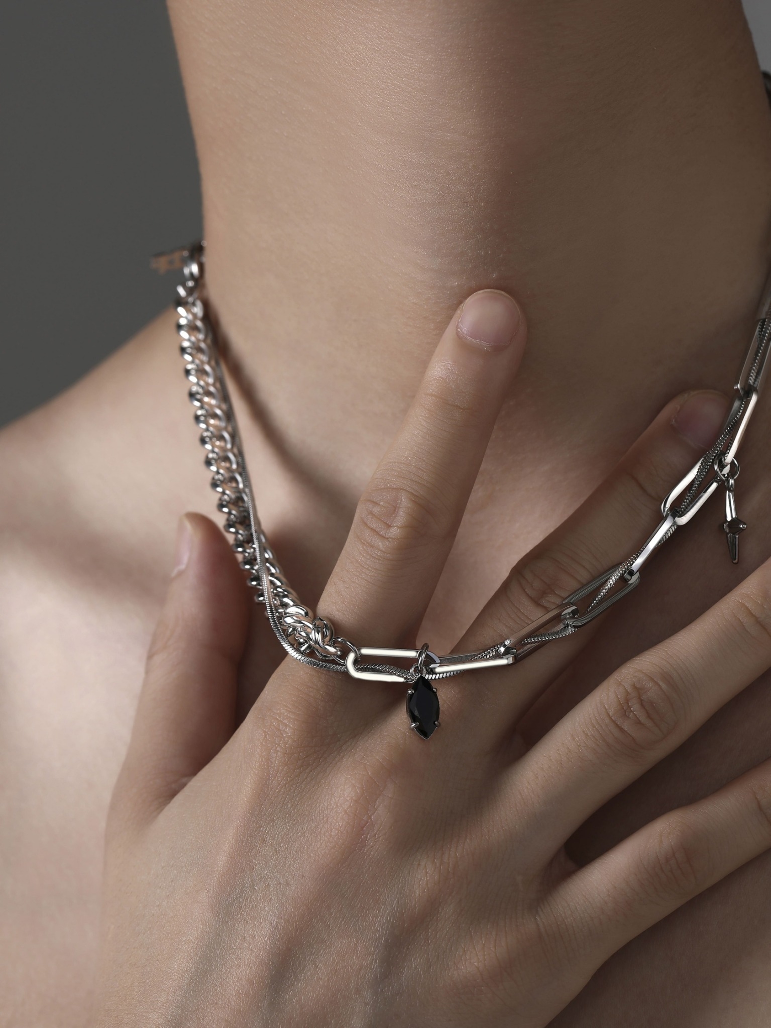 LINE_ALBUM_UCA024_251226_1