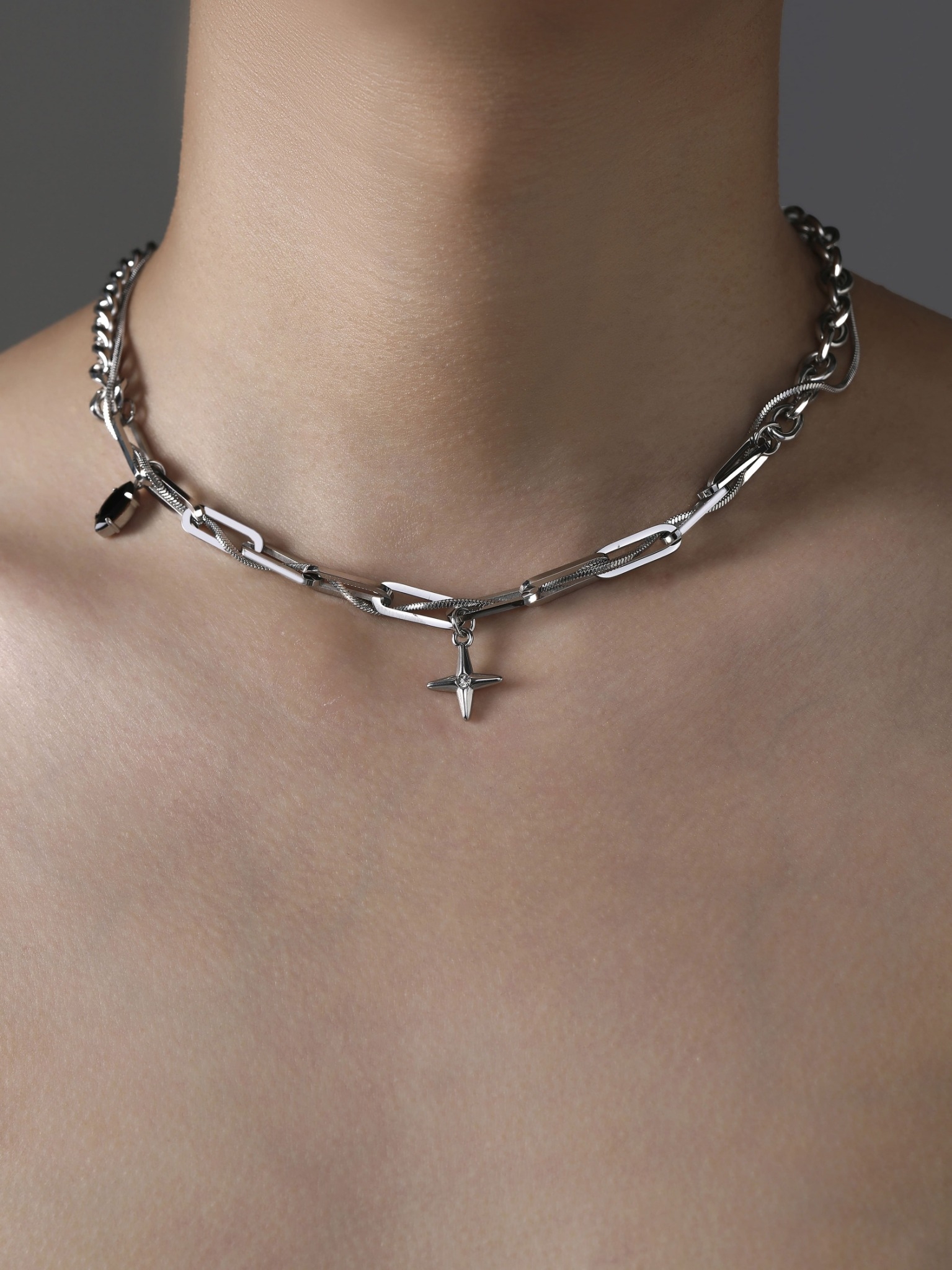 LINE_ALBUM_UCA024_251226_3