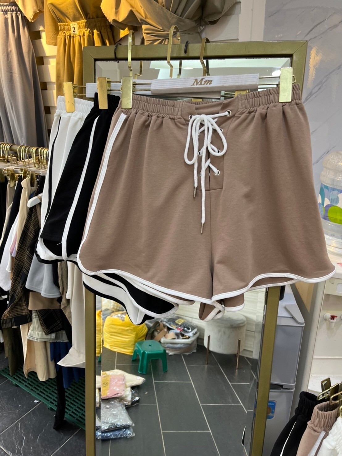 MUMUZI 滾邊綁帶休閒短褲 中大尺碼 MC01222