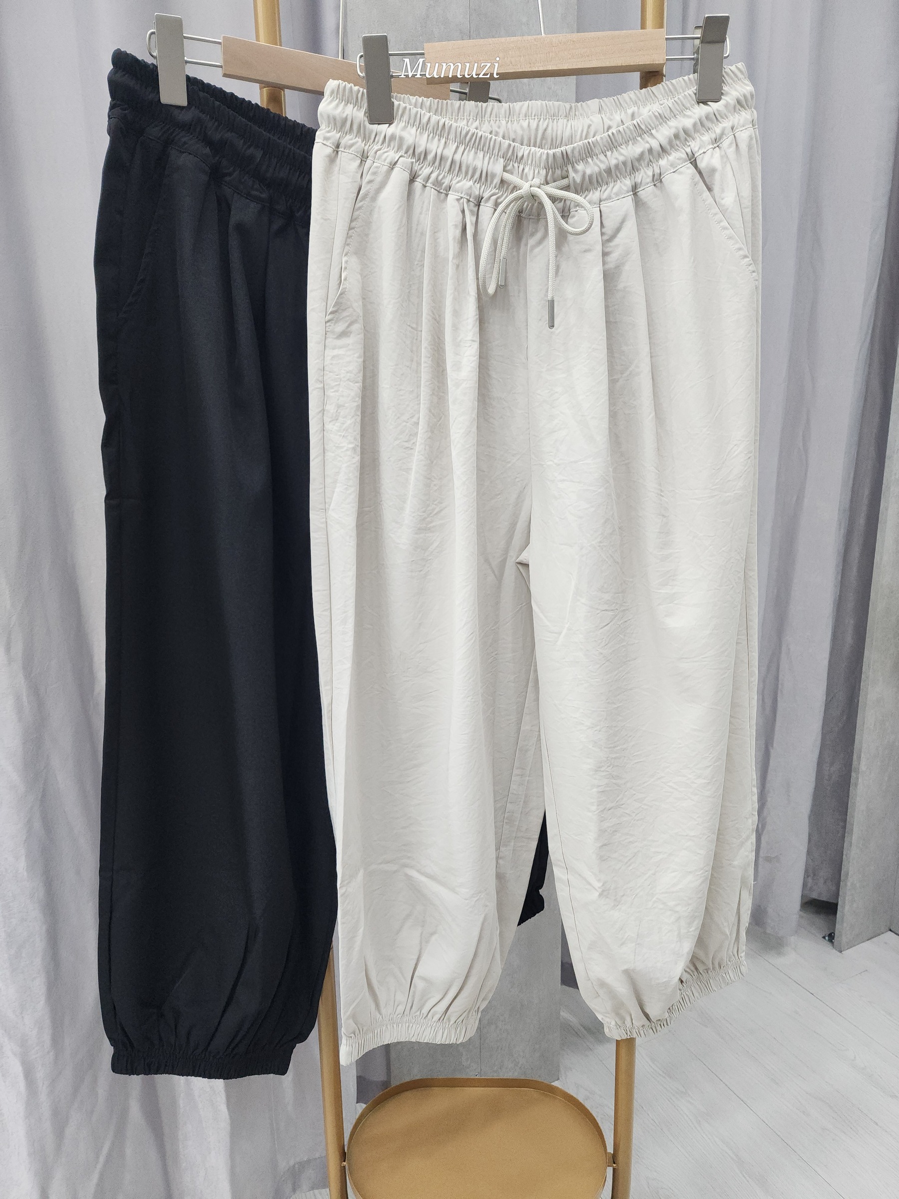 MUMUZI 休閒束腳花苞褲 中大尺碼 ST516