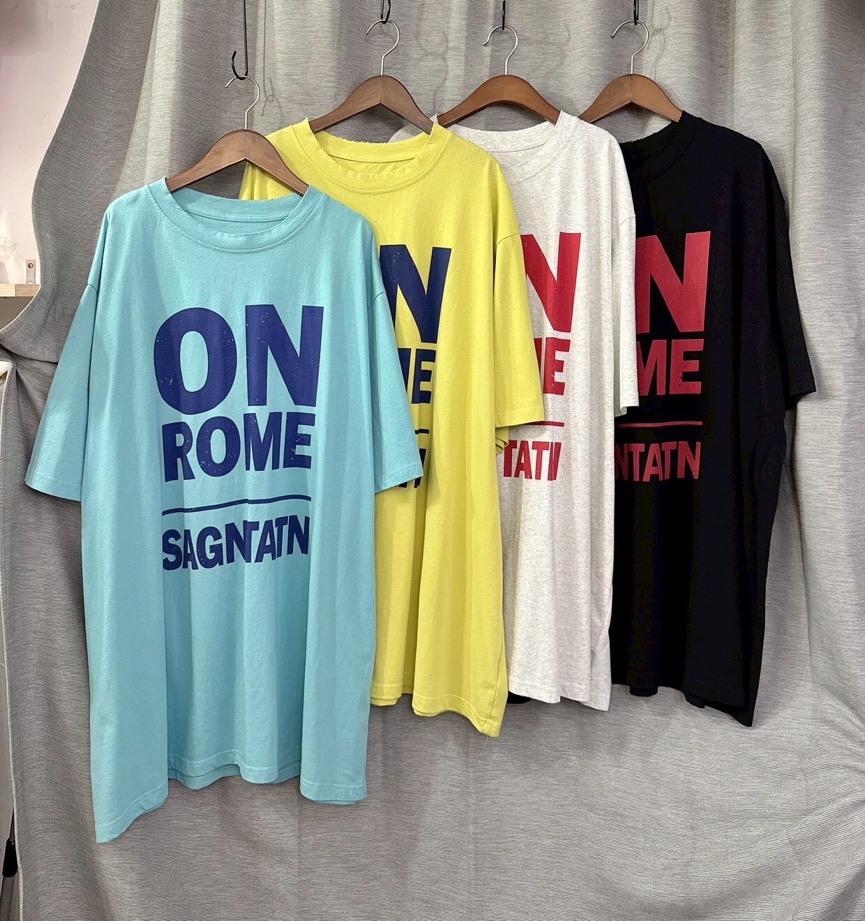 MUMUZI ON字母大Tee 中大尺碼 LM3067