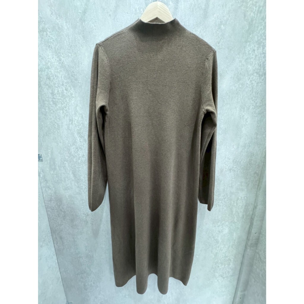 tw-11134207-820l7-mk9bbohyeps692