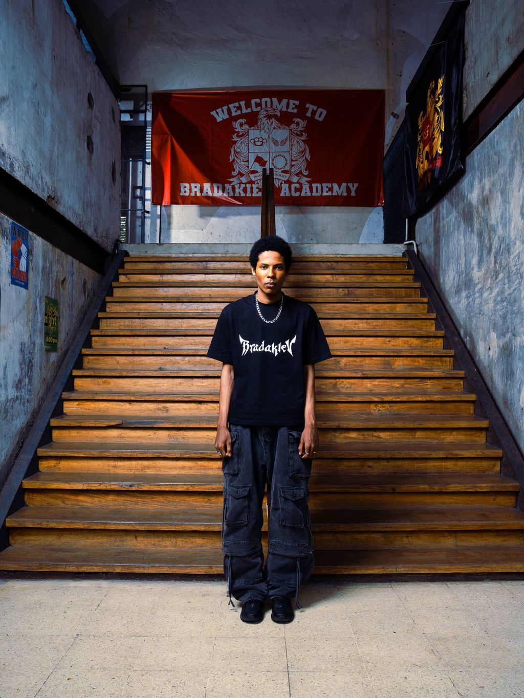 photo_6199570775799434492_w