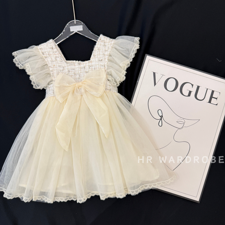 HR WARDROBE-1740744474456