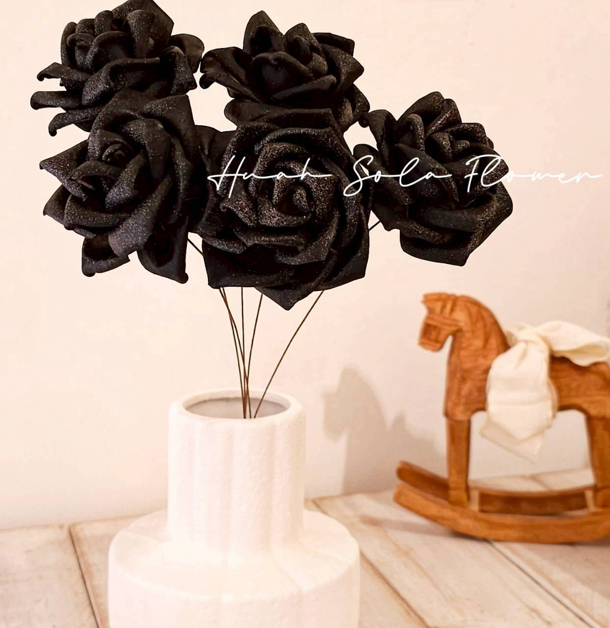 珠光 黑色 玫瑰 噴染 索拉花 乾燥花 批發 婚禮 花束 DIY 材料