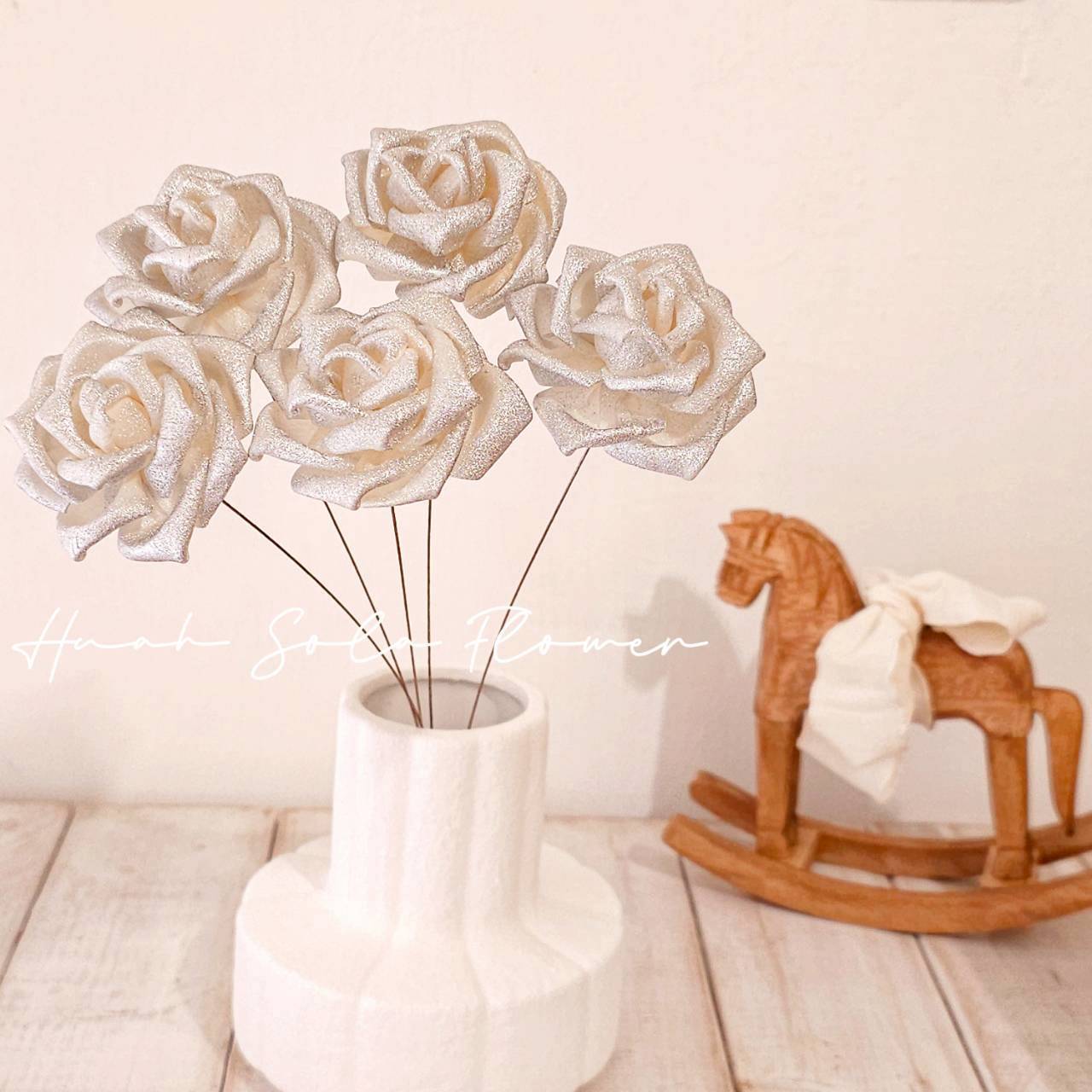 珠光 灰色 玫瑰 噴染 索拉花 乾燥花 批發 婚禮 花束 DIY 材料