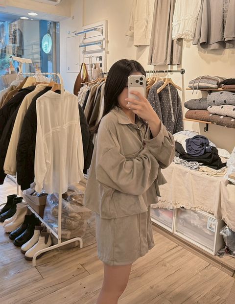 LINE_ALBUM_202634_260304_28