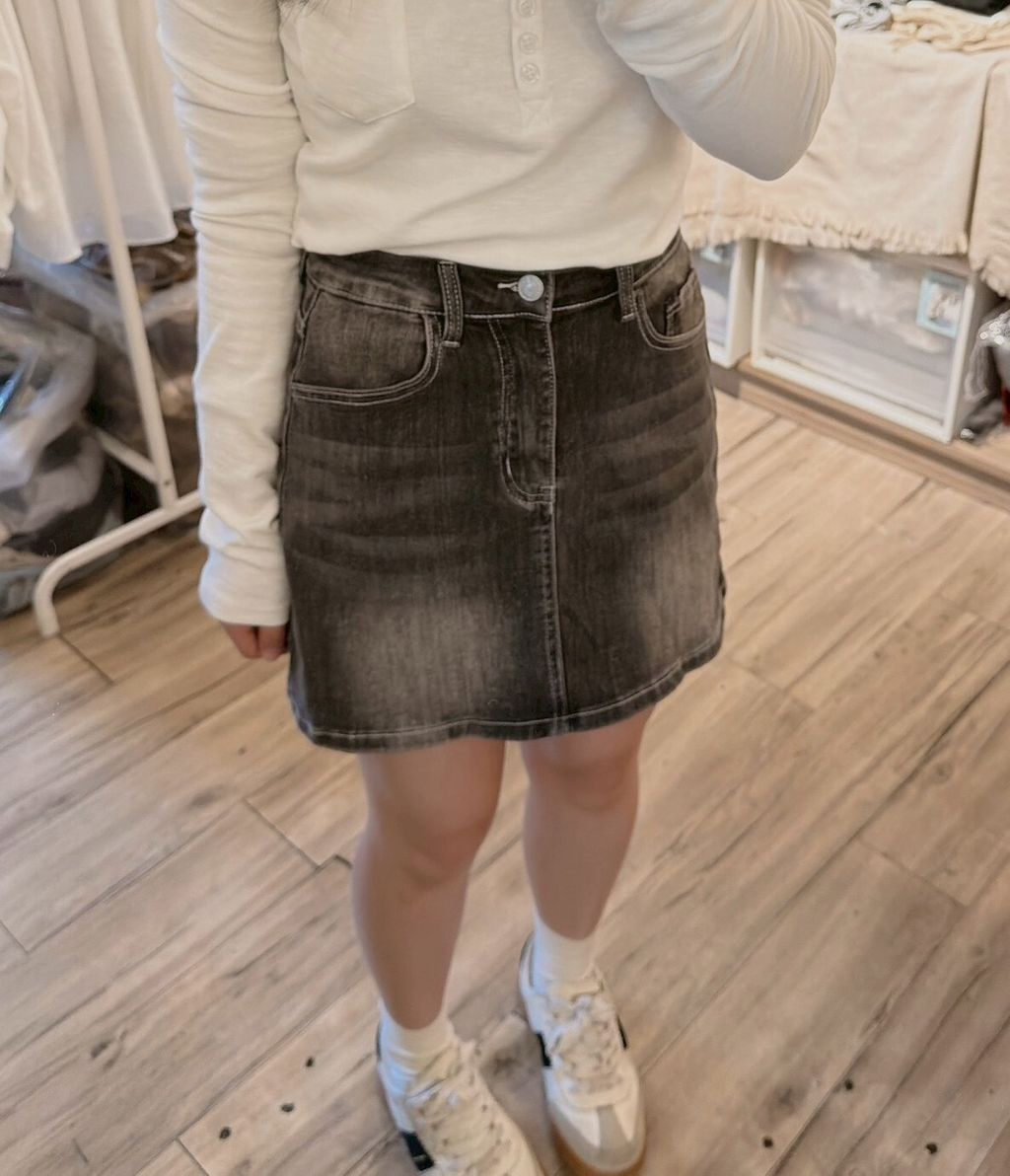 LINE_ALBUM_202635_260305_18