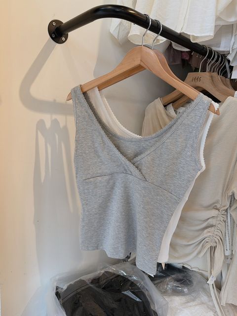 LINE_ALBUM_202642_260402_5