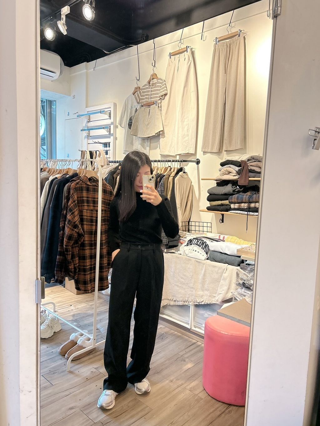 LINE_ALBUM_2025221_250221_143