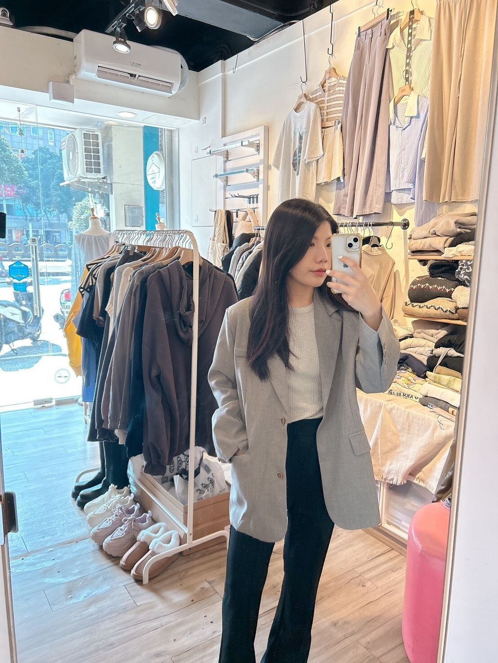 LINE_ALBUM_2025228_250228_42