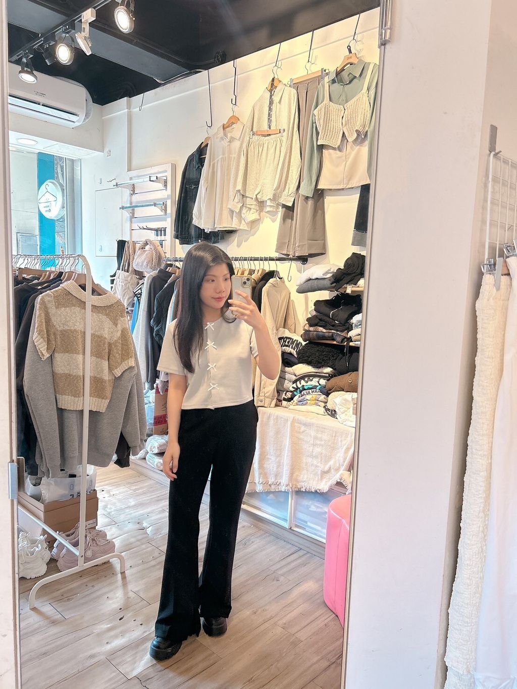 LINE_ALBUM_2025321_250321_30