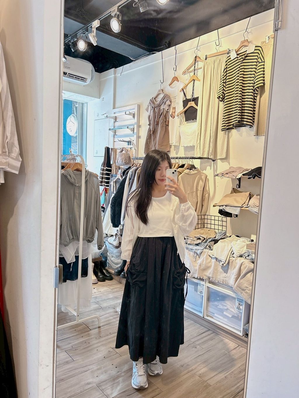 LINE_ALBUM_202558_250508_53