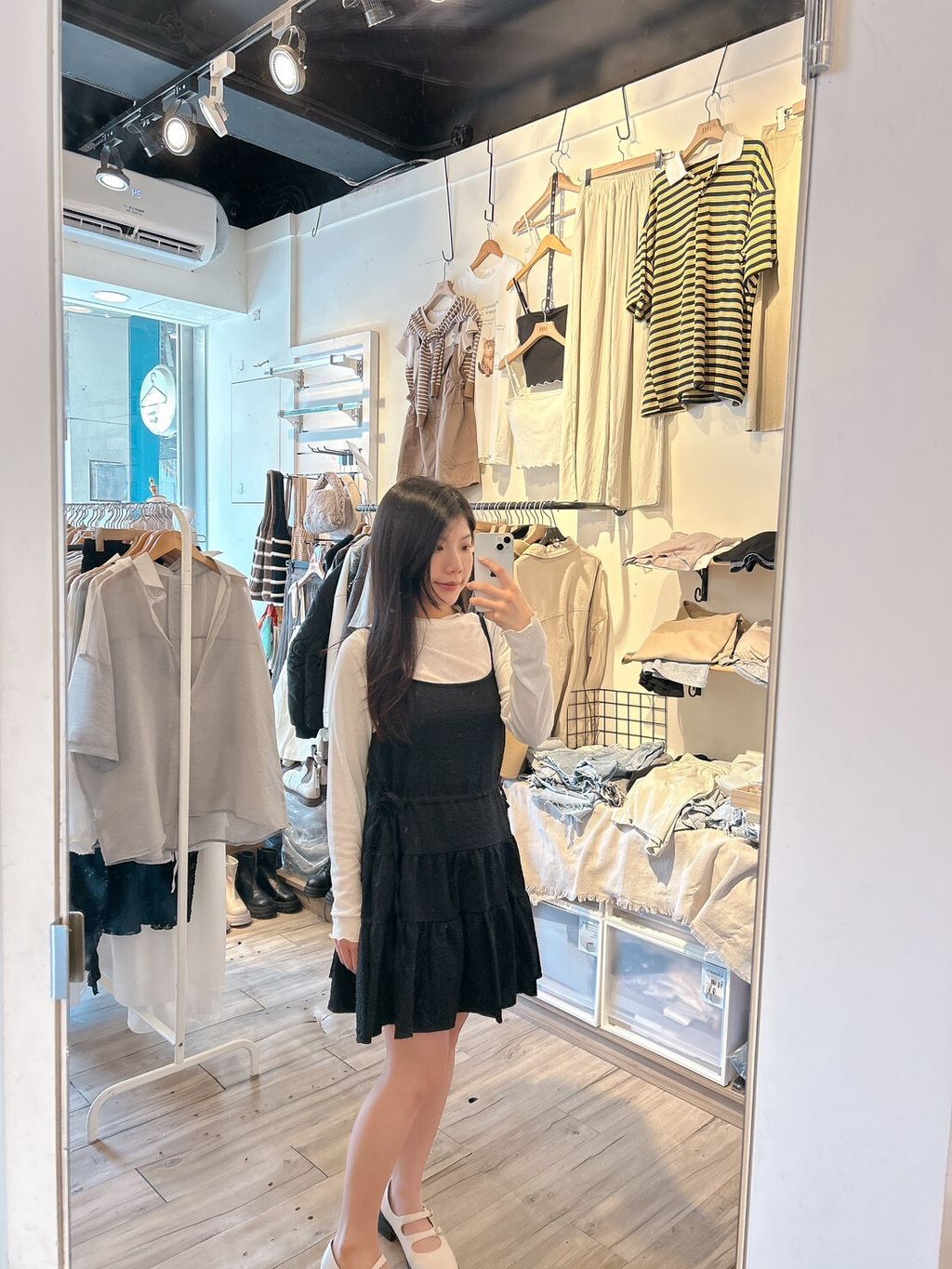 LINE_ALBUM_202558_250508_47