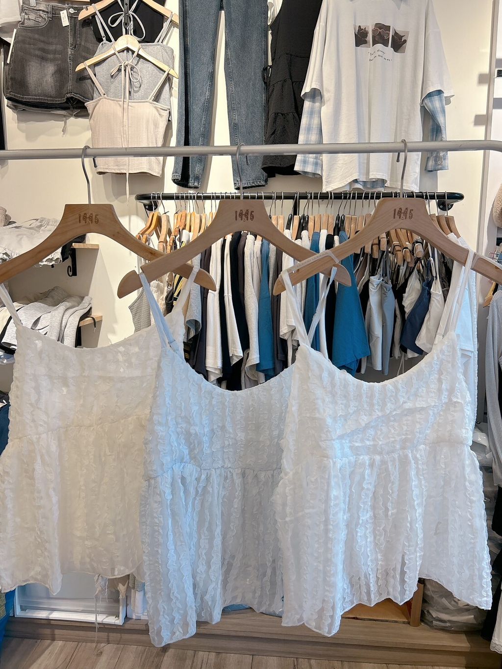 LINE_ALBUM_2025517_250520_17