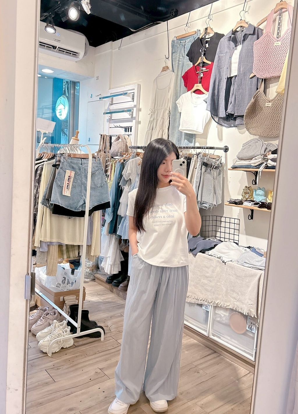 LINE_ALBUM_202577_250707_10