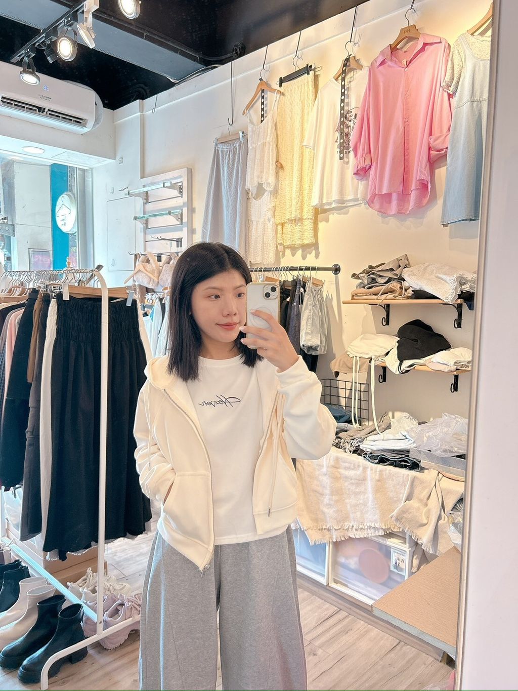 LINE_ALBUM_20251023_251023_40