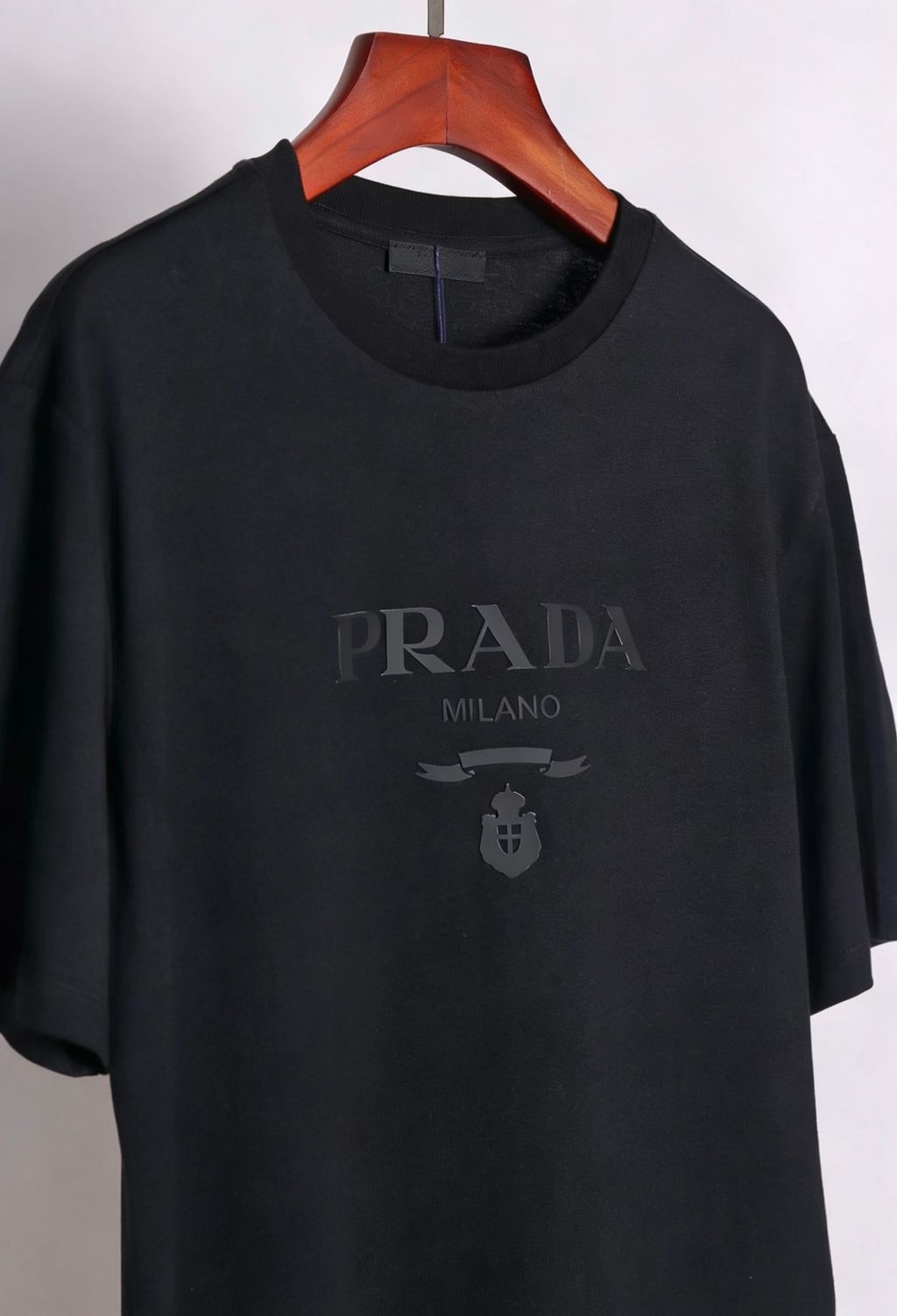 894B4E57-C11F-4784-9BD3-AC6D8B494810