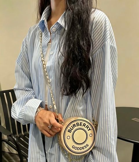 6E4B588E-4026-45FE-AEFD-61CFF695DE66