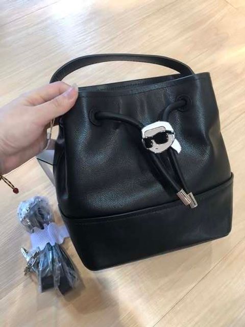 karl包包