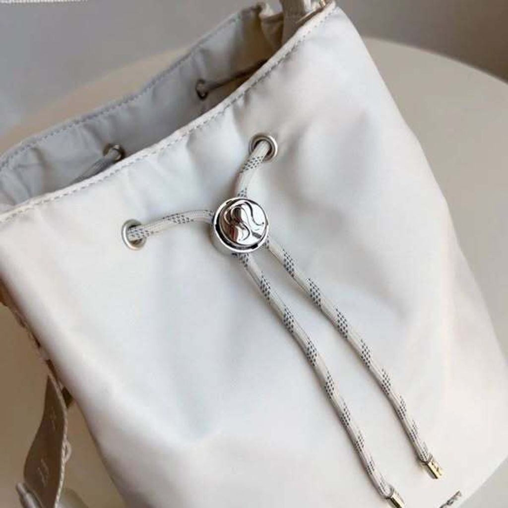 lululemon 2