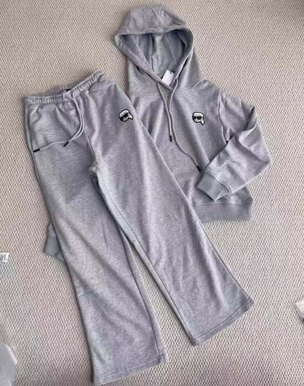 karl 套装 1