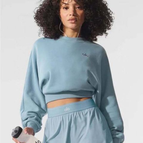 592412134_122114849235050446_1489077496838807579_n