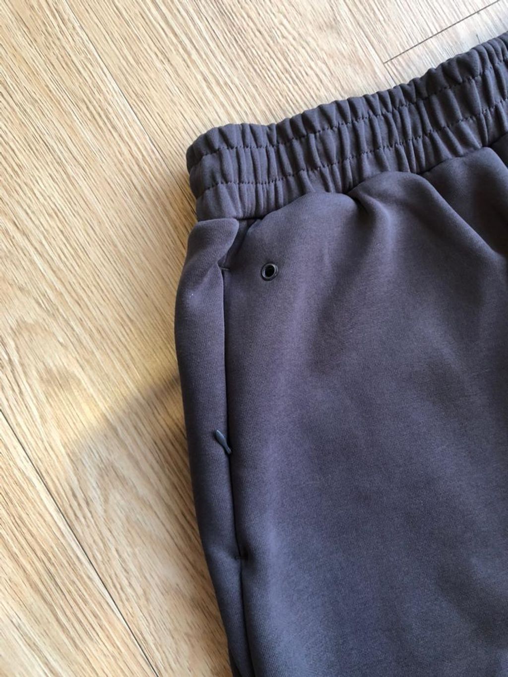 627d0ab3-d732-497d-8691-b5a67a0c2885