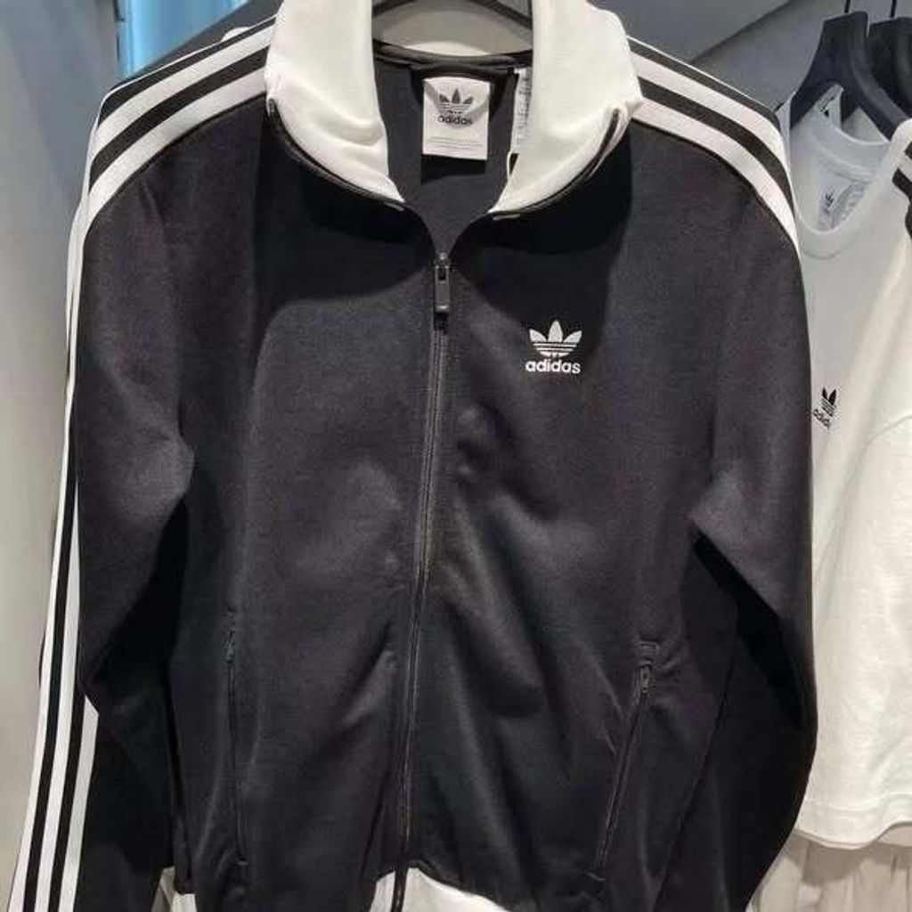 594491484_122115494007050446_5992483230452724932_n