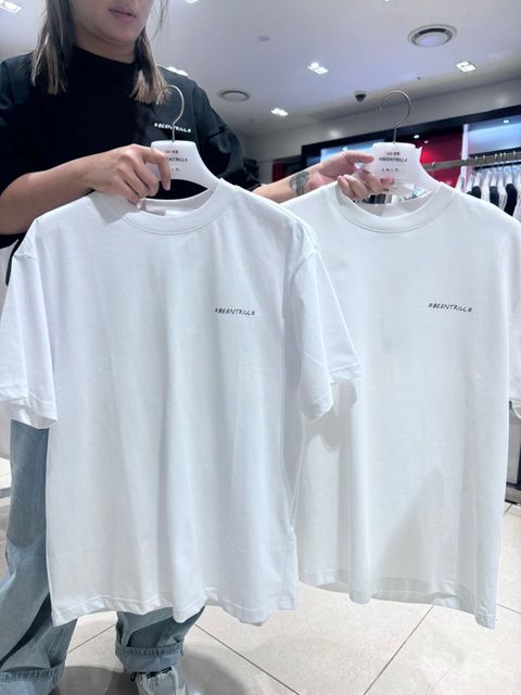 d25c2fea-ff47-4024-8bca-fc8c0cab1b61