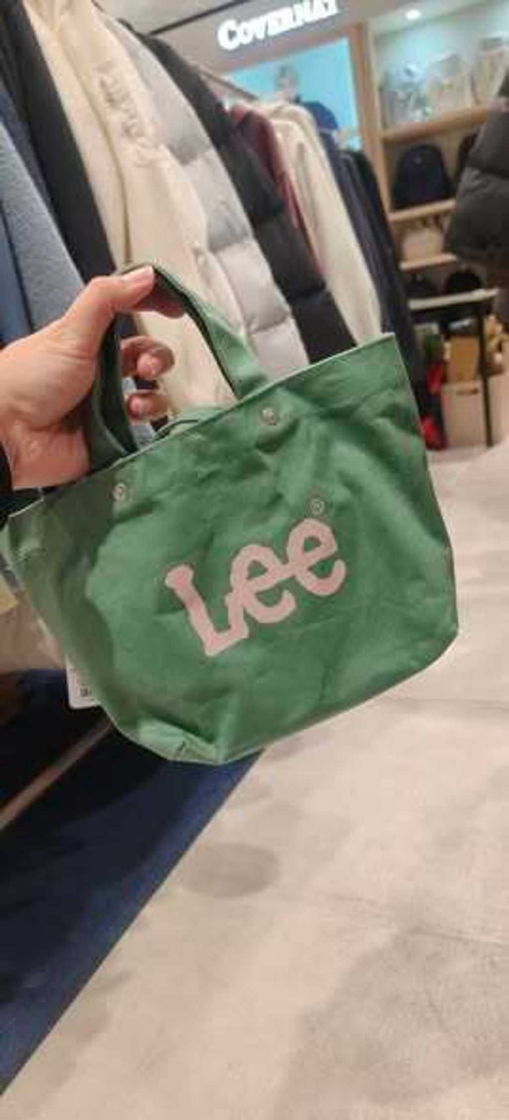 596425694_122115982455050446_6838473058217678428_n