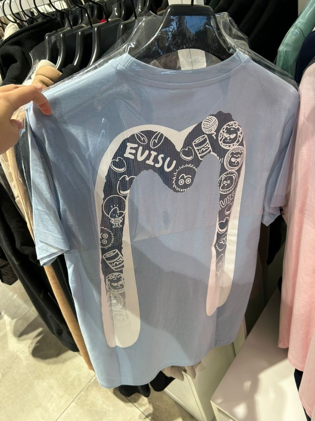 01f4fa38-4d5b-45da-ae77-9c720646bfe5