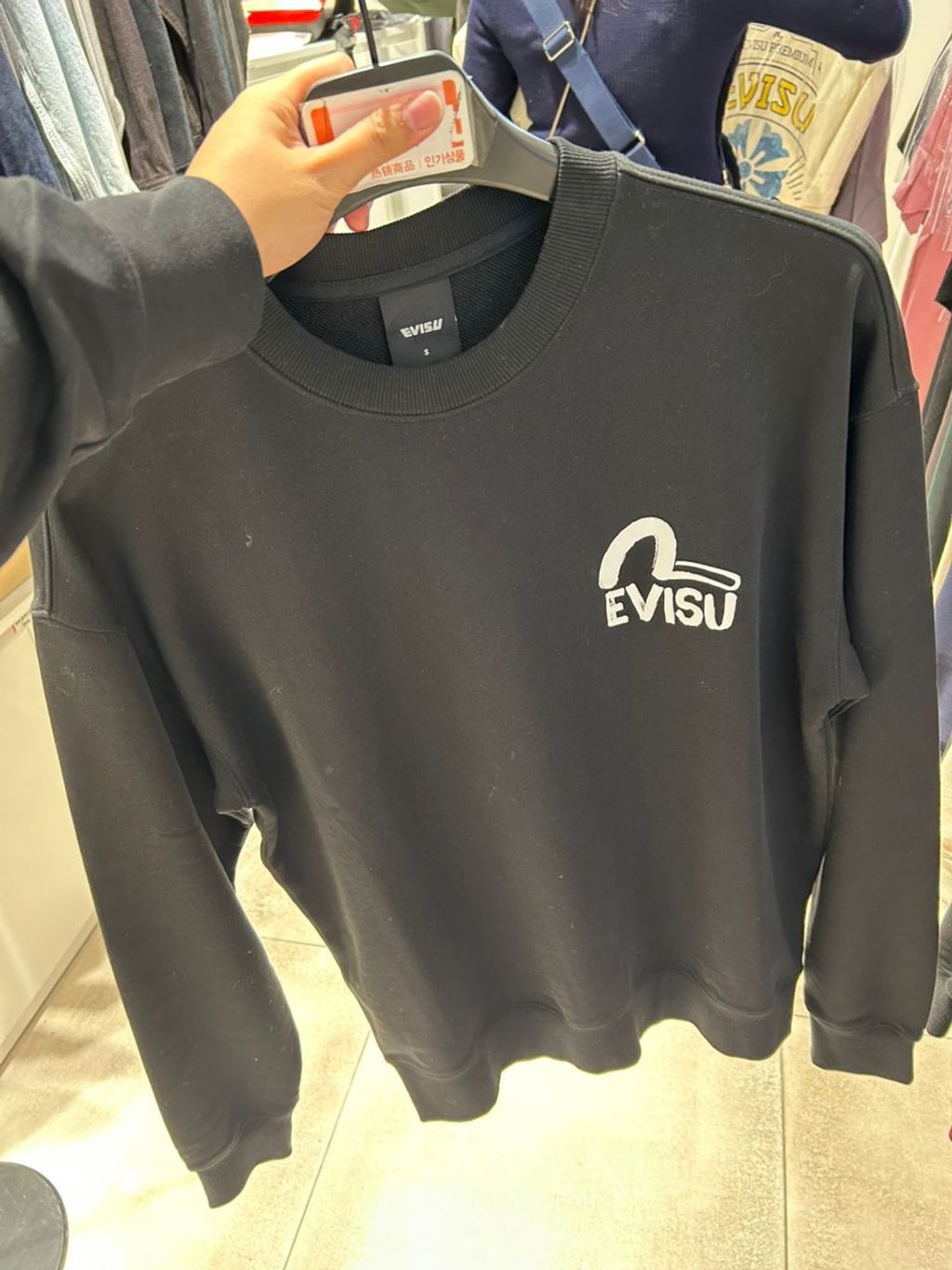 1f76794f-f1e1-4fb5-ba62-be7412d37740