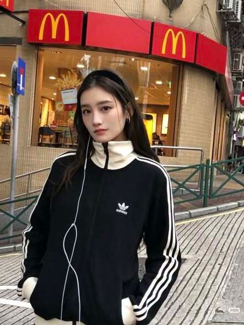 599694574_122116654689050446_7330104240769000625_n