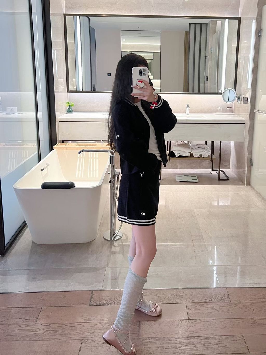 599500984_122117116767050446_6144830552815361939_n