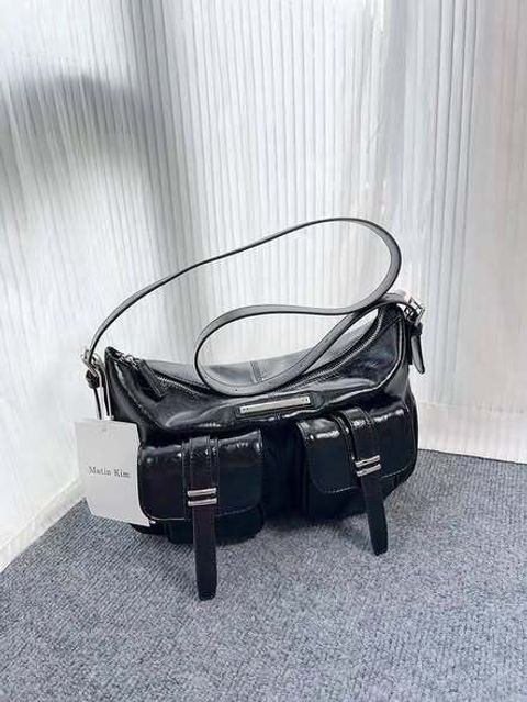 603000241_122118511803050446_6028353337230398211_n