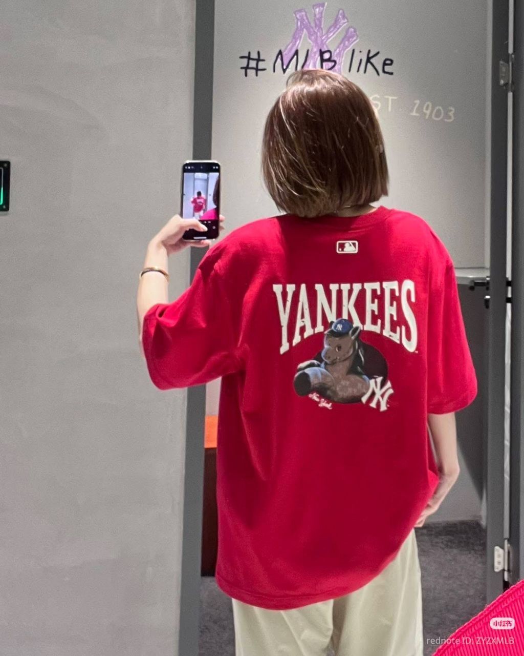 22b667c6-017a-44a4-8a85-67a3d382698c