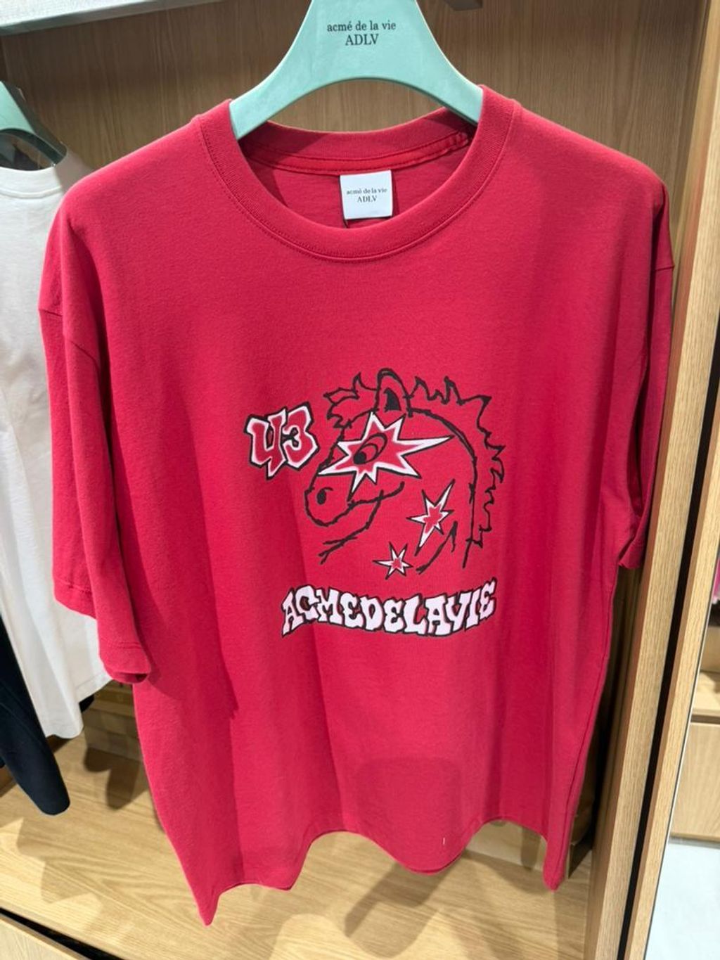 eef14305-f4a0-4c6b-98b8-c36c28815379