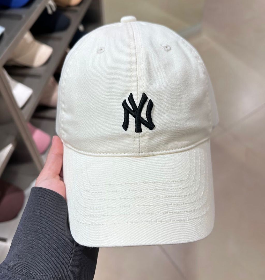 0e649d53-1eb5-4368-b058-d43a7172bd64