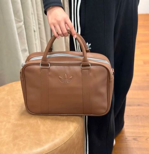 efecd296-4dcb-42df-bd9f-3aa8bf4ffad9