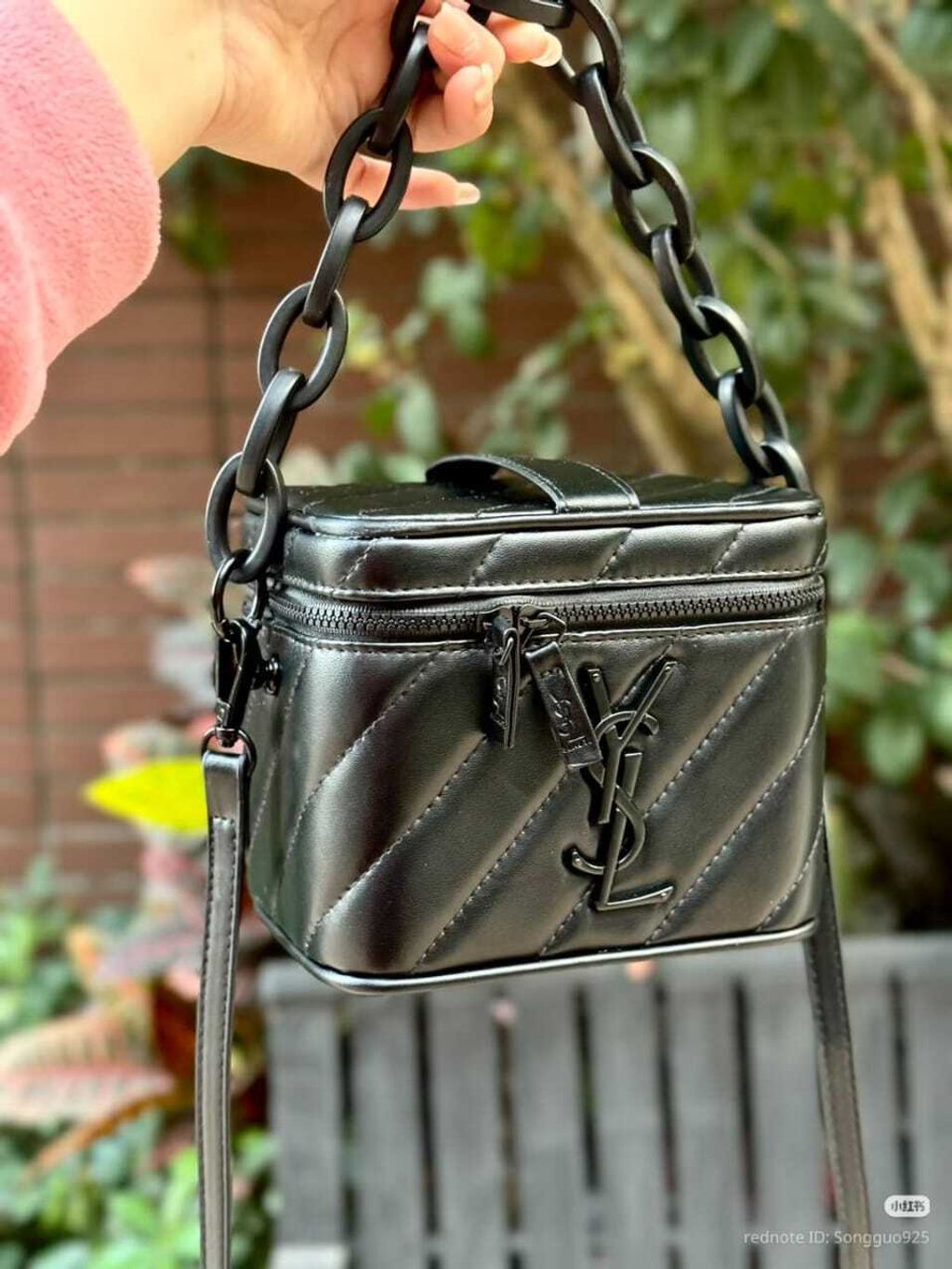 ec7b2aea-5e0d-4909-bad7-ccec32f2b9b8