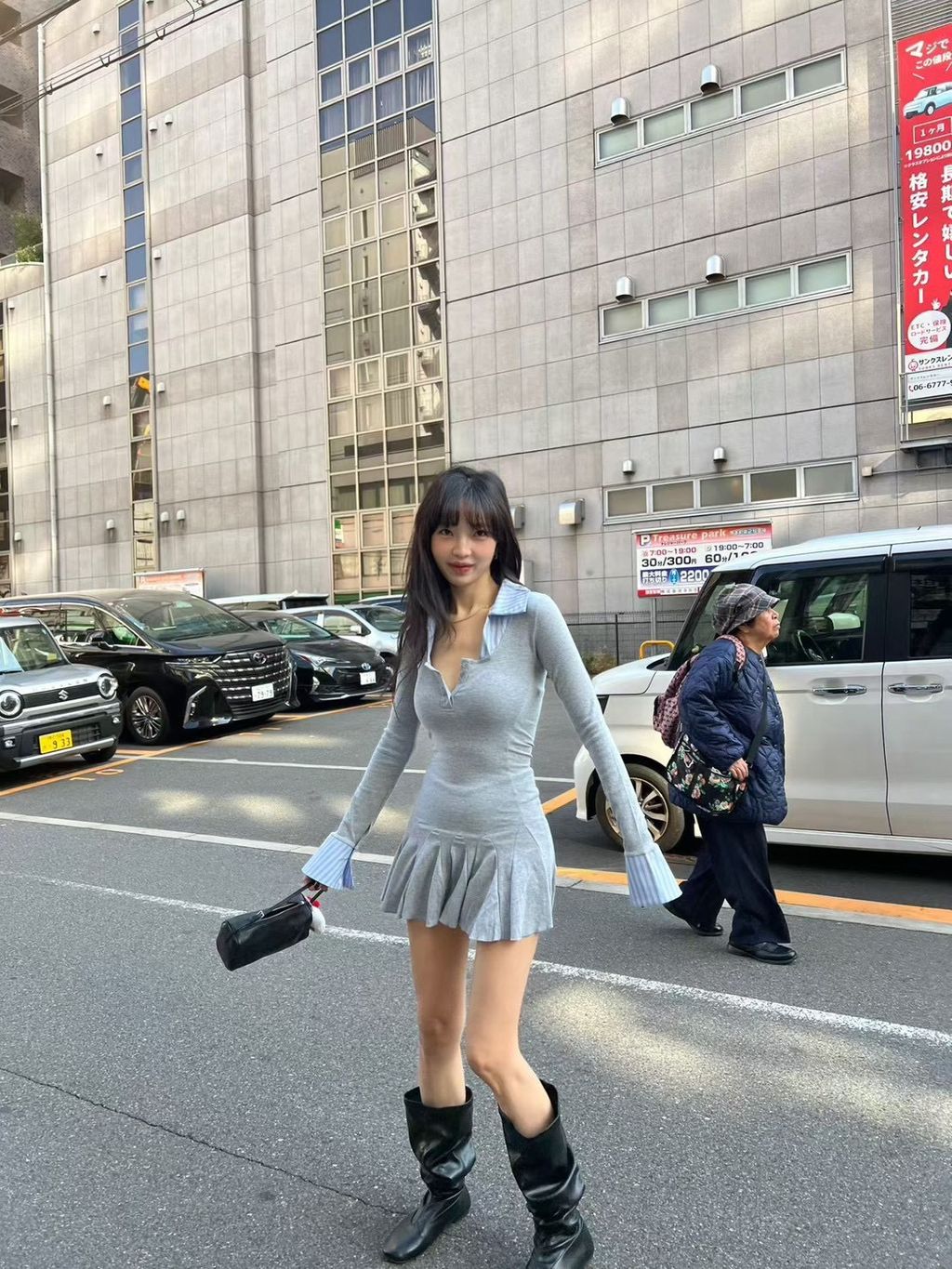 9CBC8EAF-4A3A-4D92-B8F0-157C2723055E