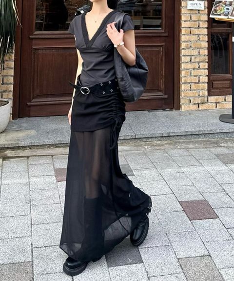 FEE6E5DF-9ABA-43A9-8D96-75054B9433E0