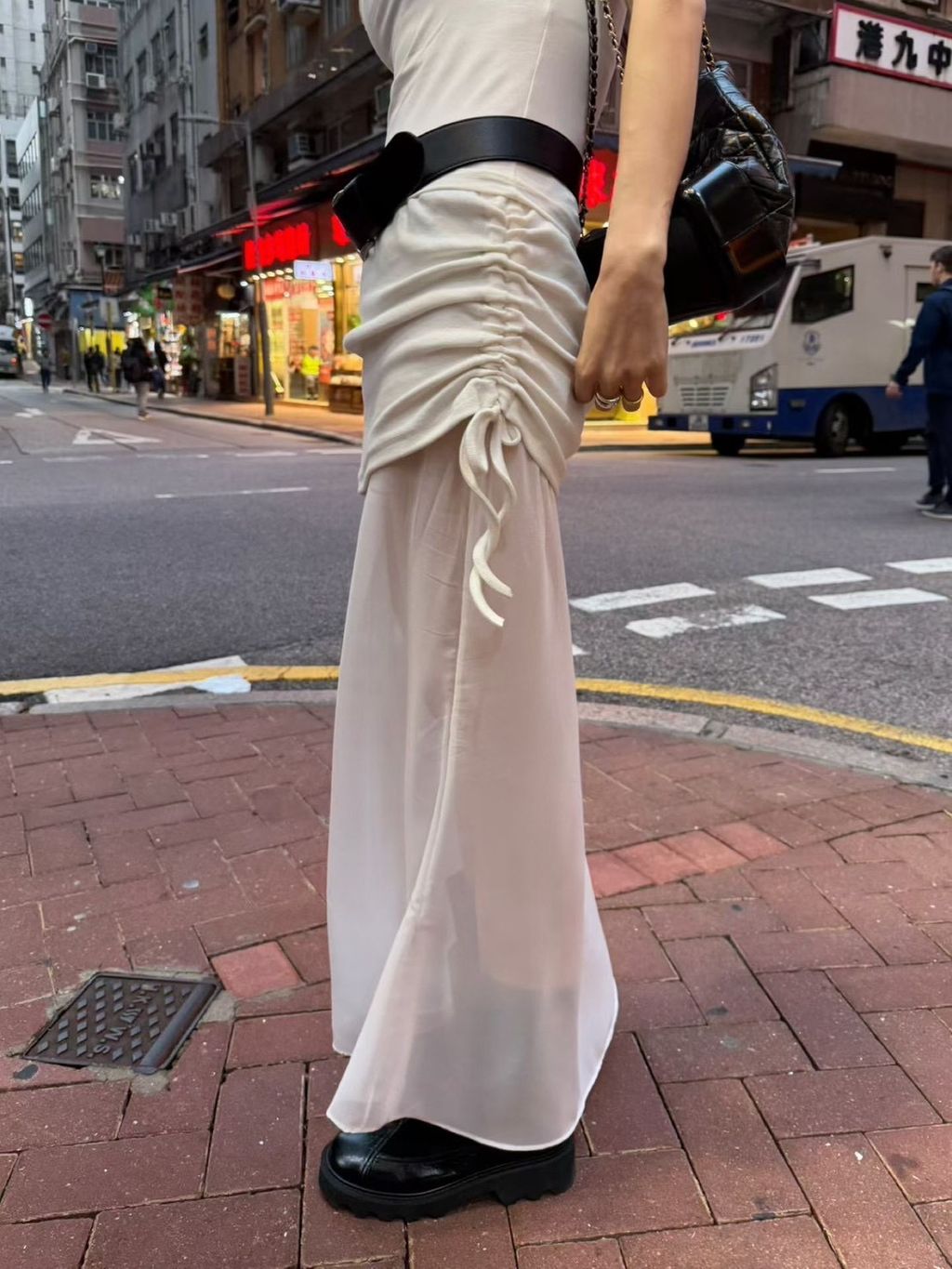 A939A47B-0353-4B88-B392-64AD42B03EF3