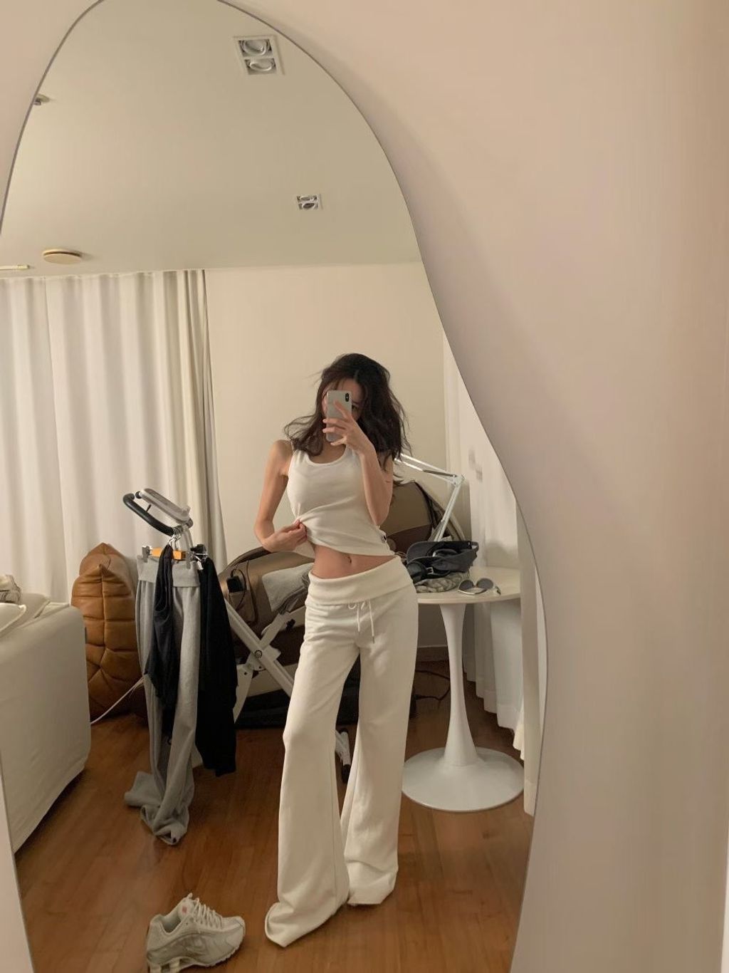 1AEEA872-05BA-45A4-88FB-21091F508ABA