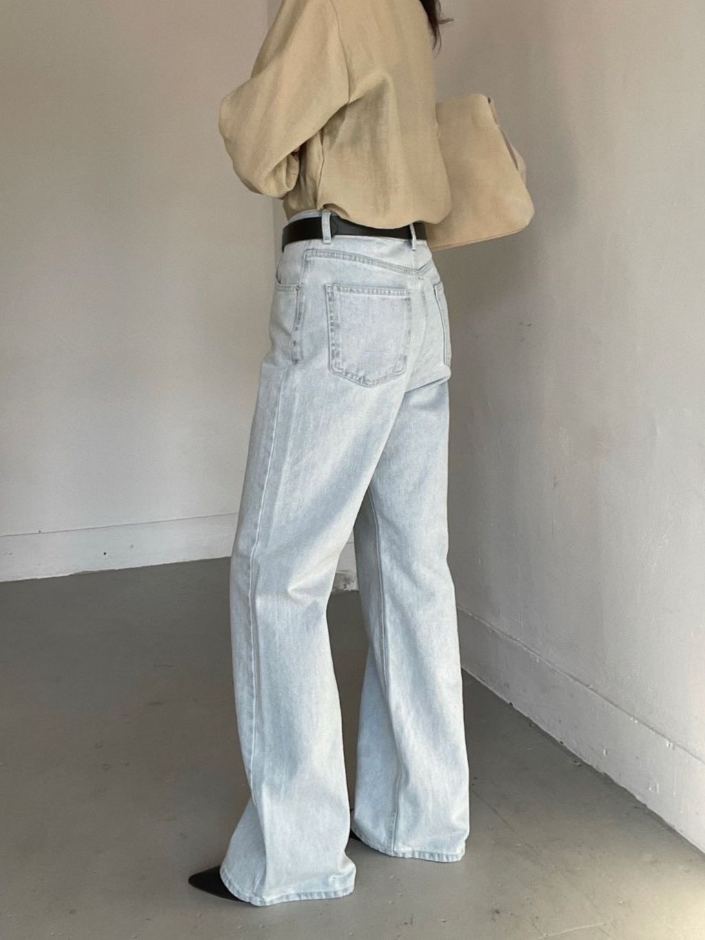 B2DAE4AE-7944-49E8-9C9D-935BE5DCD90C