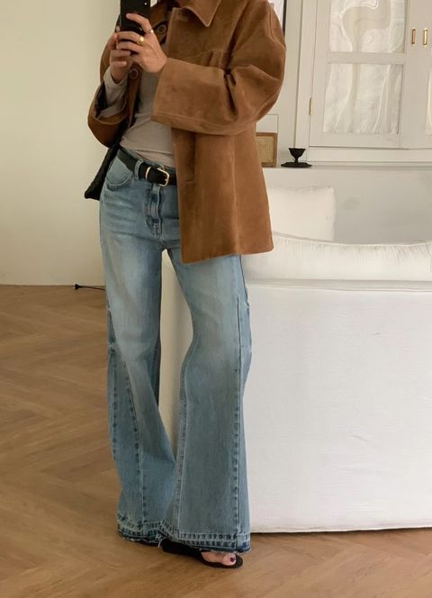 557541E5-835B-4F00-BAA1-17E754206525