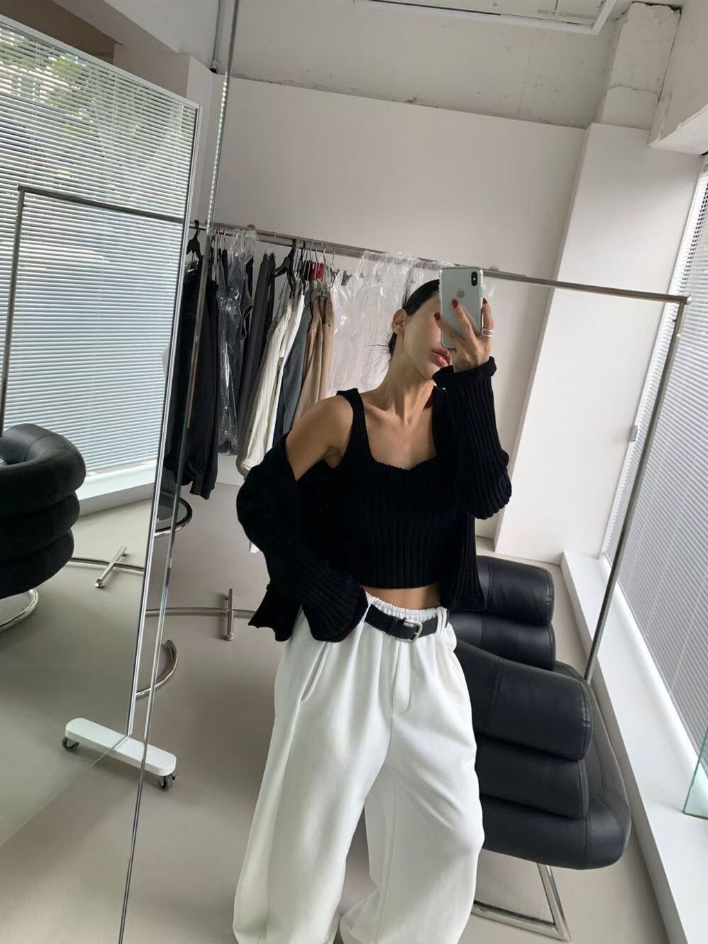 FC9717FD-49A3-439F-9FFA-8B4804F18172