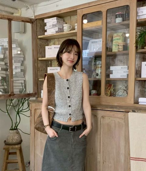 EA3304A9-D298-4BB6-86EF-017D543F7972